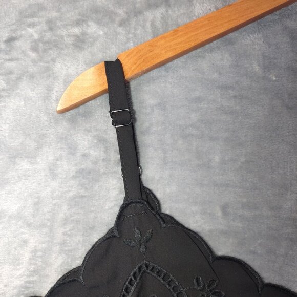 Torrid Women's 3X Black Sophie Georgette Cami TankTop Scallop Eyelet Trim Blouse - Picture 6 of 11